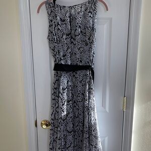 S.L. Fashions Classy Black and Gray Dress